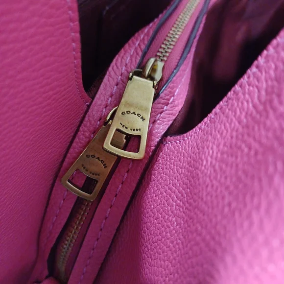 Coach Dalton 31 Shoulder Bag - Picture 6 of 11